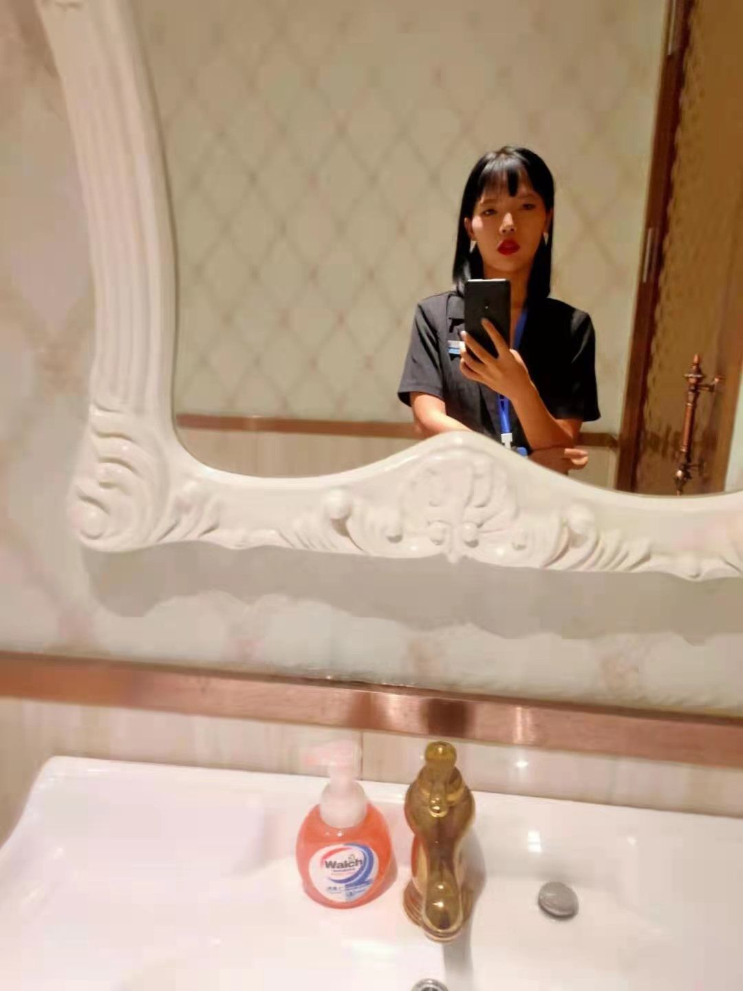 历下区年轻苗条的艳艳小萝莉